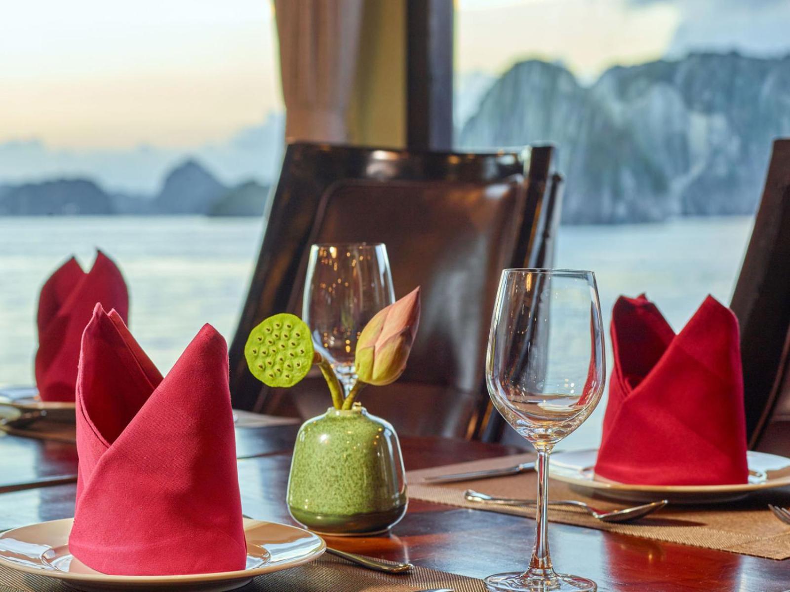 فندق Lotus Boutique Cruise ها لونغ المظهر الخارجي الصورة